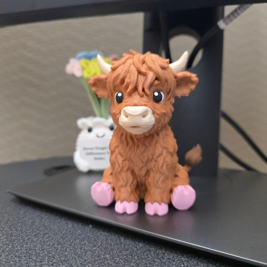 Desk Highland Cow